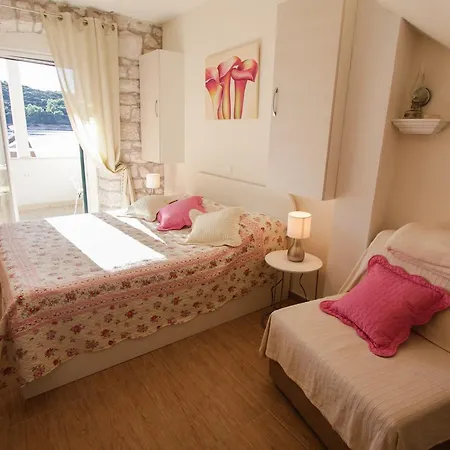 Delia * Povlja (Brac)